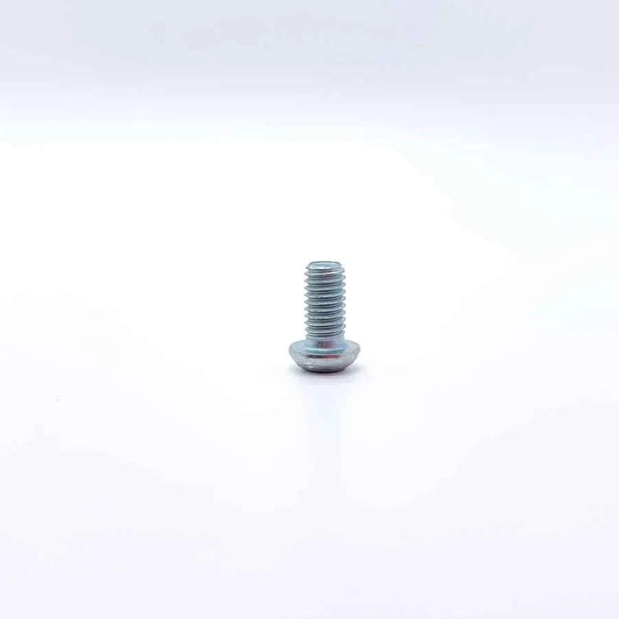Linsenhalbrundschraube mit Innensechskant, M 6×12 mm – Foto